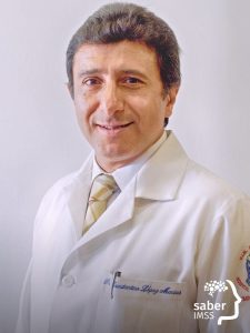 Dr. Constantino López Macias - México